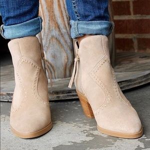 Rebecca Minkoff Pointed-toe suede booties